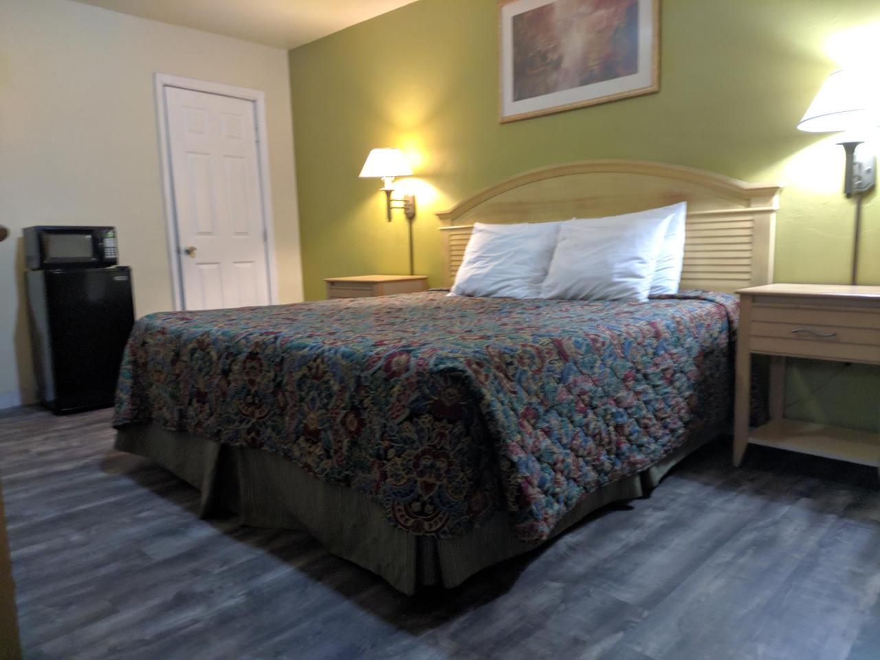 Travelers Inn - Clearwater Exterior photo